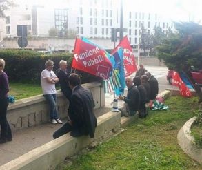 Cagliaripad: ZIR lavoratori senza stipendio protesta in  Viale Trento